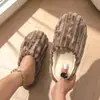 Pantuflas de interior para mujer transfronterizas, cálidas, suaves, de suela gruesa, pantuflas ligeras de algodón, venta al por mayor y dropshipping de comercio exterior