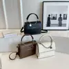 Bolsa de Ombro Simples Nova Moda Feminina da Fábrica Original, Pequena Bolsa de Mão Quadrada, Bolsa Transversal de Ombro com Corrente Texturizada Estilo Coreano