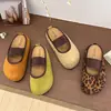 Zapatos planos retro de punta redonda para mujer, nuevo estilo de otoño, bloques de color con estampado de leopardo, suela suave, cómodos, versátiles, mocasines de slip-on
