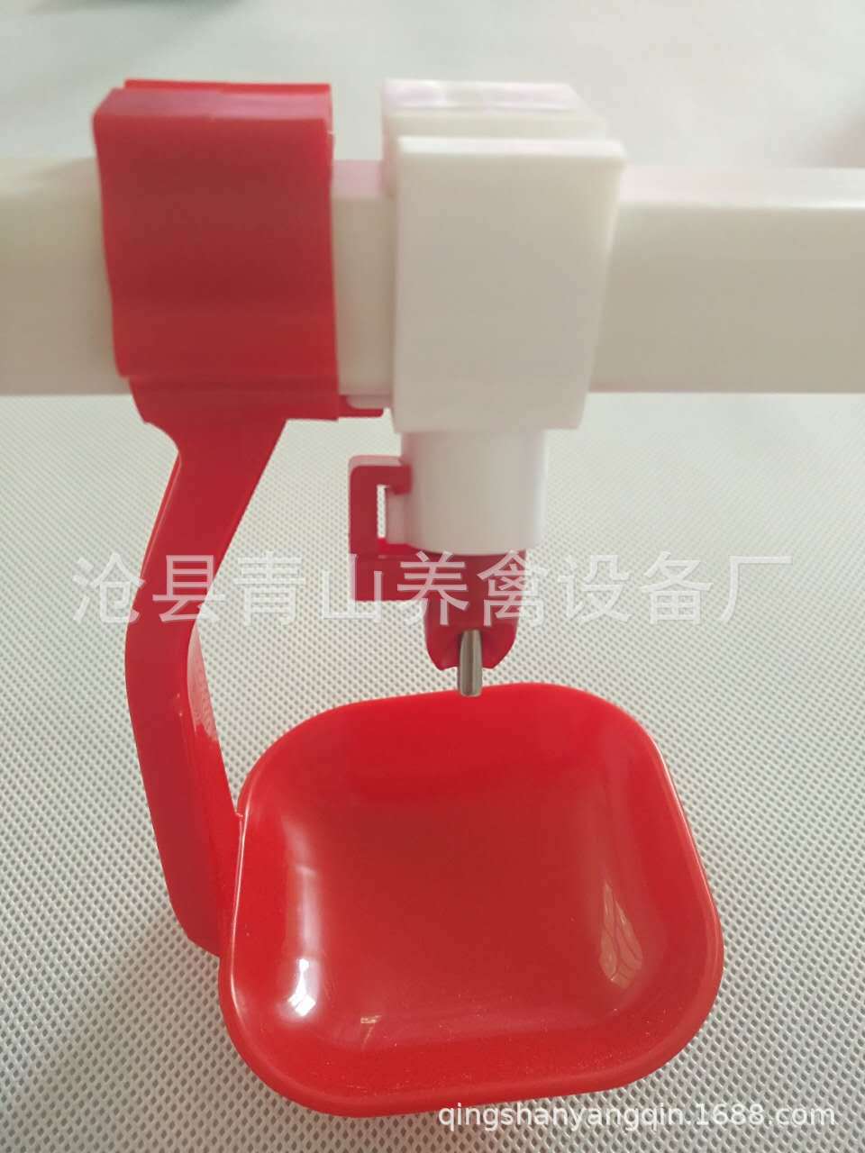 鸭子饮水器 鸭子水线设备 鸭子平养饮水器 鹅饮水器 鹅平养饮水器