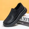 Sapatos masculinos de tamanho grande para exportação, tamanhos 39-50, nova coleção de outono, sapatos casuais de couro, mocassins, adequados para homens de meia-idade e idosos