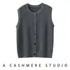 Cardigan colete de malha de cashmere com gola redonda essencial para usar em camadas para mulheres, sem mangas, abotoado, colete versátil, toque de alta qualidade, temperamento, capa para ombros