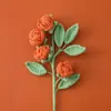Flor Eterna Flor Artificial Ramo de Rosas com Múltiplas Cabeças Buquê Produto Acabado Materiais Vermelho das Terras Altas Arranjo para Cena de Casamento Buquê de Mão