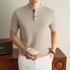 Nuevo [en stock] suéter de otoño e invierno [estilo old money] para hombre, de punto, cuello redondo, con botones, manga corta