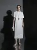 Vestido Casual de Moda Adelgazante de Color Sólido con Cuello Redondo y Manga Corta Minimalista Versátil Petite Verano 2026 Nuevo de Moda