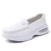 Zapatos de Enfermera Huecos en Forma de Corazón con Amortiguación de Aire, Suela Suave, Antideslizantes, Zapatos Médicos Blancos, Cómodos para Estar de Pie Mucho Tiempo, Zapatos para Salón de Belleza