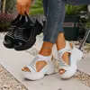 Sandálias Tecidas de Solado Grosso Tamanho Grande 2026 Novo Estilo de Verão Plataforma Romana Europeia e Americana Casual Atacado Sapatos Confortáveis com Solado Macio