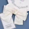 Llegada Nueva Coreana Pinza para el Cabello con Lazo de Tres Capas Popular en Internet ins Elegante Francés Elegante Pinza Lateral de Cinta Accesorios para el Cabello para Mujeres