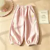 Calça infantil de comércio exterior, roupas infantis para primavera e outono, calça de moletom patchwork para bebês e meninas, calça esportiva de outono para crianças de tamanho médio e grande, moderna