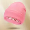 Gorro de Punto con Forro de Satén para Otoño e Invierno con Logo Personalizado, Gorro Cálido Versátil, Estilo Japonés, Bordado en Lotes Pequeños