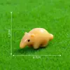 Una colección de adorables figuritas de animales en miniatura para crear paisajes en miniatura, perfectas para decoraciones de casa de muñecas DIY, adornos para coche y expositores de escritorio