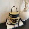 Bolso Cubo Tejido a Mano para Mujer, Versátil Estilo Nuevo, Bolso de Lujo de Alta Gama para Mujer, Bolso Cruzado Cilíndrico de Nicho