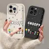 Capa de Celular Simples Desenho Animado Fofo do Snoopy Transfronteiriça Adequada para Apple 17Pm, iPhone 16 Case de Silicone Macio Anti-Colisão