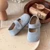 Zapatos Mary Jane de Cuero Estilo Coreano para Niñas Primavera/Otoño 2026 Nuevos Zapatos Versátiles de Gamuza Hinchados para Niños Medianos y Mayores Zapatos de Una Sola Pieza Zapatos Birkenstock