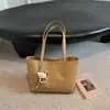 Bolsa Tote Simples Feminina 2026 Nova Grande Capacidade Retro Casual de Mão para Compras para o Trabalho Bolsa de Ombro Único Sob o Braço