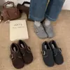 Zapatos Birkenstock de Suela Gruesa para Aumentar la Altura, Forrados de Polar Gris, Nuevo Estilo Otoño e Invierno 2026 Zapatos de Lana, Cálidos Zapatos de Algodón Birkenstock para Personas Bajitas