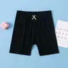 Leggings Finas de Verão para Meninas, Roupas Pretas e Brancas Infantis, Forro Fino de Algodão Modal, Shorts Anti-Exposição para Bebês