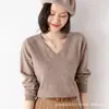 Suéter 100% lana otoño e invierno Nuevo cuello en V para mujer de cachemir tejido suelto jersey para usar debajo estilo coreano versátil suéter 2022