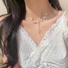 Collar de doble capa de mariposa de diamante brillante para mujer, geométrico, de una sola pieza, celebridad de internet, simple, cadena para clavícula, collar al por mayor