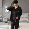 2026 Nuevo Conjunto Casual Holgado de Algodón Puro Fino para Hombre Joven de Manga Larga y Pantalón Largo Ropa de Casa Venta al por Mayor