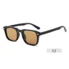 Nuevas Gafas de Sol de Moda para Verano con Protección Solar y Anti-UV, Cuadradas Pequeñas que Resaltan el Rostro, Pequeñas para Viaje 1009