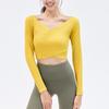 Roupas de Yoga para Mulheres 2025 Novos Tops Esportivos com Sensação Nude, Costas Bonitas, Design Cruzado, Sexy, Emagrecedor, para Corrida, Fitness, Camiseta de Manga Longa