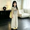 2026 Novo Conjunto de Roupas de Verão para Meninas Infantil Estiloso Algodão Listrado Manga Curta Bolinhas Calça de Perna Larga Conjunto de Duas Peças Tendência