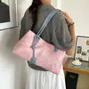 Bolso de mano retro de gran capacidad transfronterizo para mujer, nuevo bolso de moda simple para mujer, bolso de hombro para el antebrazo para el trabajo para mujer