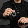 Colgante de Águila de Aleación Europea y Americana para Hombres al por Mayor Versátil para el Viaje Diario Accesorios Casuales para Parejas Dijes para Bolsos