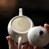 Cortina de Cuentas de Cerámica de Arita Miyane Pintada a Mano con Flor de Lirio Tetera de Cerámica para Uso Doméstico con Filtro de Orificio para Bola, Tetera de Mano para Té Kung Fu