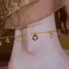 Tornozeleira Dourada com Rosto Sorridente Design de Nicho Tendência de Verão Novo Estilo Cor Cobre Personalizado Joia Minimalista de Alta Qualidade