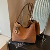 Bolsa de Gran Capacidad de Alta Gama para Viajes de Negocios y Uso Diario para Mujer 2026 Nueva Bolso de Hombro Único Versátil Bolso de Mano