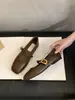 Zapatos de mujer plateados de corte bajo, nuevos zapatos pequeños de cuero estilo retro francés para primavera y otoño, zapatos planos Mary Jane suaves estilo hada