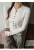 Blusa feminina picante estilo americano de manga longa, blusa básica de inverno com gola redonda abotoada slim fit, nova blusa versátil de outono