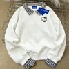 Sudadera Linda con Estampado de Hello Kitty y Cuello Polo para Mujer Otoño e Invierno 2025 Estilo Coreano Rejuvenecedora Versátil Adelgazante Top Casual