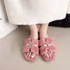 Nuevos Zapatos Peludos de Exterior de Alta Gama para Mujer Otoño/Invierno 2026 con Hebilla Dorada Pequeña, Forrados para Abrigo, Pantuflas de Algodón