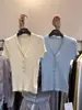 Top de Punto Frutal de Doble Capa con Cuello en V para Mujer, Nuevo Estilo Francés Verano 2026, Versátil, Ajustado, Blusa de Manga Corta