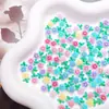 Decorações de unhas florais de cor sólida, com tema de primavera e versáteis, apresentando designs delicados e tridimensionais de folhas e flores, adequadas para esmalte, capas de celular e artesanato em resina.