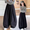 Calças para Meninas Outono 2026 Novo Estilo Calças Cenoura Estilosas Infantis Roupas de Outono para Menina Modelo Fino Casual Scimitar Calças de Secagem Rápida