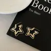 Autocuidado!! Brincos ear cuffs de estrela prateada para mulheres, luxo leve, sensação de alta qualidade, brincos dourados, nicho, brincos únicos, joias de orelha para rostos quadrados e redondos