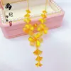 Colar de Celebração de Casamento Banhado a Ouro Mais Vendido no Tiktok com Flores Desabrochando para Mulheres, Flor da Felicidade Flor de Casamento Corrente de Clavícula Atacado