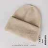 Chapéu de Lã Tricotado Popular Transfronteiriço para Uso Externo no Inverno, Grande Circunferência da Cabeça, Emagrecimento Facial, Chapéu de Cor Sólida para Mulheres