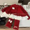 Conjunto de otoño e invierno para niñas 2026 estilo nuevo, conjunto de dos piezas para bebés y niños pequeños, con un cárdigan suéter de punto y leggings