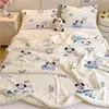 Manta de felpa de doble cara con dibujos animados lindos de grado A, manta de leche para aire acondicionado, adecuada para dormitorios y oficinas, perfecta para siestas, y hecha con lana de cordero