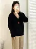 Camiseta básica versátil de cuello en V para mujer de talla grande, suéter de punto de lana para mujer, estilo primavera y otoño 2026, suéter interior para damas de talla grande