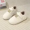 Zapatos para niños, zapatillas deportivas, nueva colección primavera/otoño 2026, zapatos para niñas, zapatillas blancas estilo coreano, zapatos para niños, zapatillas deportivas versátiles