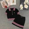 Conjunto de dos piezas de falda plisada de verano para chica, estilo coreano, estilo academia, de manga corta, tejido, dulce y sexy.