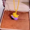 Colgante de Esmalte Chapado en Oro con Diamantes, Presentando una Calabaza de la Suerte, Accesorio de Moda de Lujo Tradicional para el Año Zodiacal del Caballo, para Mujeres