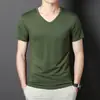 Camiseta de manga corta de algodón modal seda de hielo para hombre, cuello en V, negro liso, fresca de verano, secado rápido, ajuste slim, camiseta básica de media manga