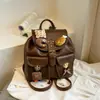 Mochila de Pelúcia Infantil Retrô, Nova de Grande Capacidade Desenho Animado Moda Couro Macio Textura de Alta Qualidade Mochila Feminina